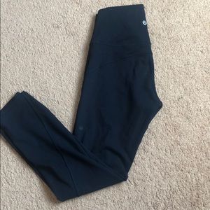 Lululemon Navy blue in movement crops